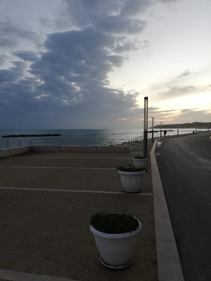Veranda Sul Mare - Casa Vacanze Fronte Mare Villa Sciacca Exteriör bild